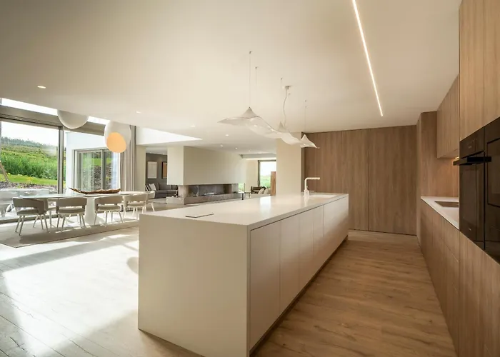 Peralta - Award Winning Exquisite Dream With Infinity Pool Villa